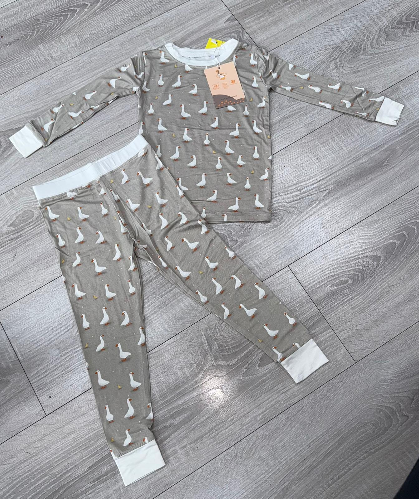 Goose and Gosling - Hypo-Allergenic Bamboo 2 Piece Pyjama Set